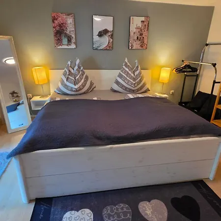 Familie Brandt Apartment *